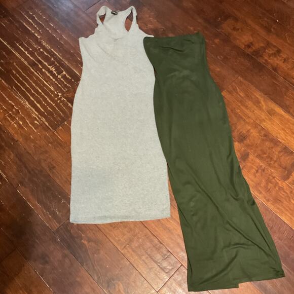 2 Fitted Stretch Dresses - Size Medium - Picture 1 of 11